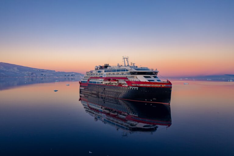 Antarctic cruises get academic boost